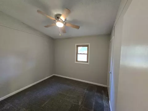 Bedroom - 131 W Barsi Blvd, Macomb, IL 61455 photo 3 of 6