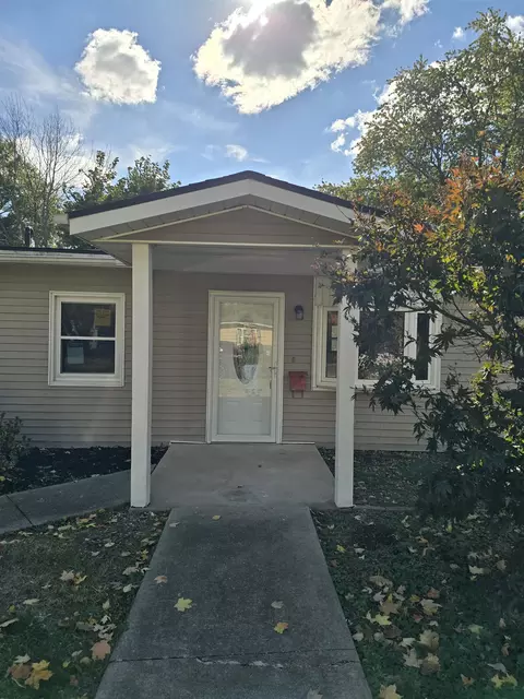 Exterior - 131 W Barsi Blvd, Macomb, IL 61455 photo 1 of 4