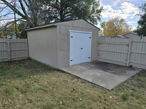 Other - 131 W Barsi Blvd, Macomb, IL 61455 photo 4 of 5