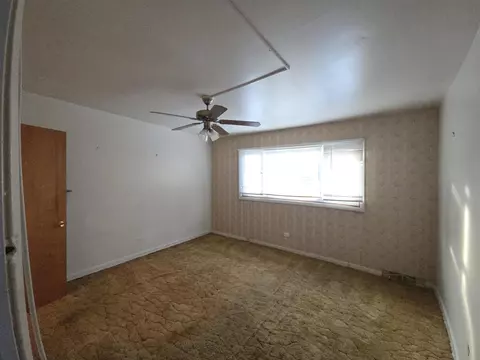 257 Dover Dr, Des Plaines, IL 60018 photo 9