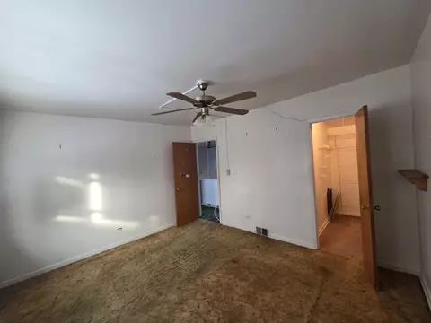 257 Dover Dr, Des Plaines, IL 60018 photo 10