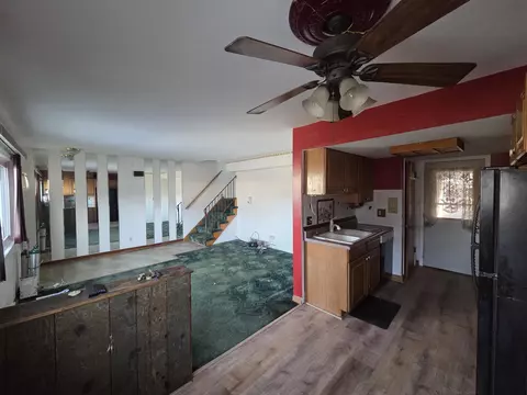 257 Dover Dr, Des Plaines, IL 60018 photo 3