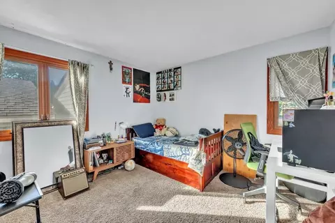 Bedroom - 6338 Thicket Ln, Cherry Valley, IL 61016 photo 5 of 8