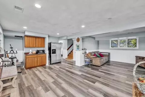 Entry Way - 6338 Thicket Ln, Cherry Valley, IL 61016 photo 2 of 2