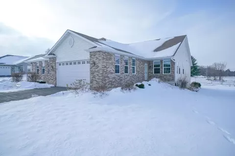 212 Martin Ave, Oregon, IL 61061