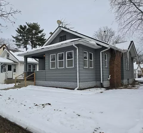 2103 N Court St, Rockford, IL 61103