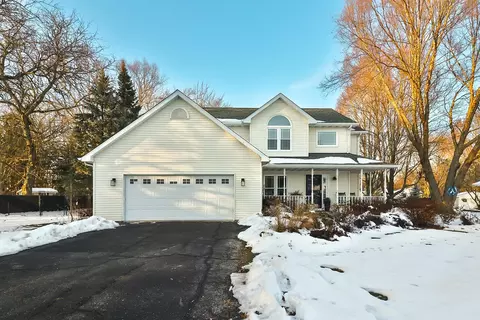 15734 E Timberlane Dr, Davis Junction, IL 61020