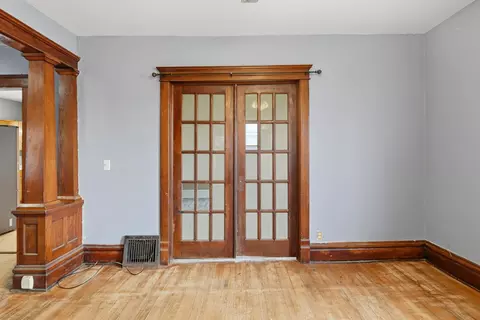 Living - 520 S Ottawa Ave, Dixon, IL 61021 photo 4 of 4