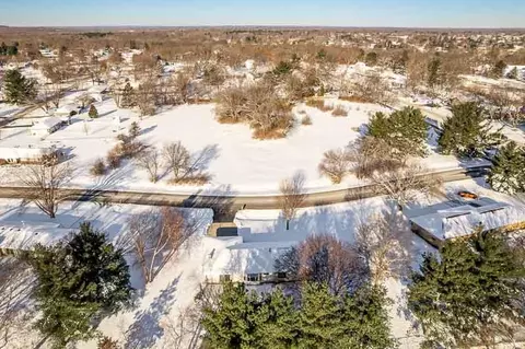 12167 Wagon Ln, Roscoe, IL 61073 photo 46