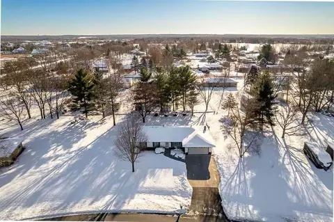 12167 Wagon Ln, Roscoe, IL 61073 photo 45