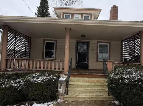 1311 Grant Ave, Rockford, IL 61103