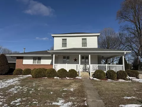 326 School St, Lanark, IL 61046 photo 4