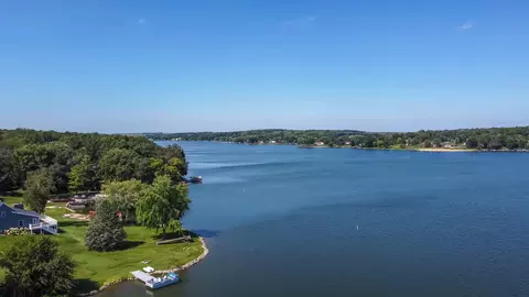 1721 Baintree Rd, Lake Summerset, IL 61019 photo 3
