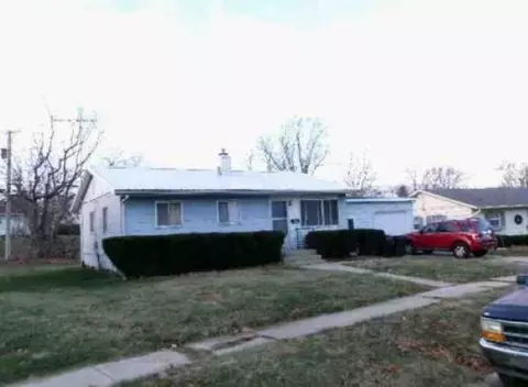 228 N Bailey Ave, Freeport, IL 61032