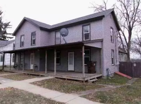 200 Adams St, Ridott, IL 61067