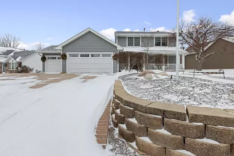 3744 Trainer Rd, Rockford, IL 61114