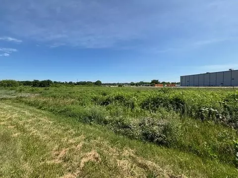 4980 N Main, Rockford, IL 61103
