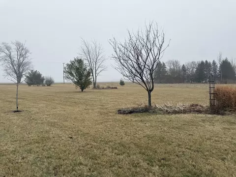 3047 E 11th Rd, Utica, IL 61373 photo 54