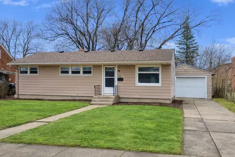 1807 Bell Ave, Rockford, IL 61103