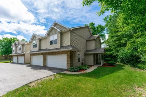 3524 St Anthony Apt 4 Way, Rockford, IL 61101