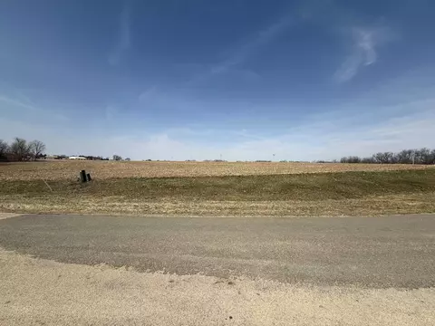 5442 N Timber Ridge Rd, Lena, IL 61048