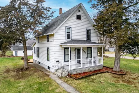 612 Chicago St, Belvidere, IL 61008