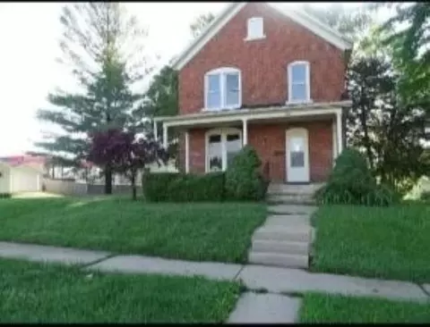 355 N Foley Ave, Freeport, IL 61032