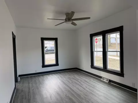 1122 Walnut Ave, Dixon, IL 61021 photo 21
