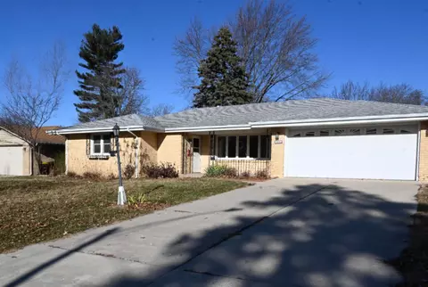 2623 Lorado Ln, Rockford, IL 61101