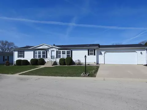 922 Micole Dr, Belvidere, IL 61008
