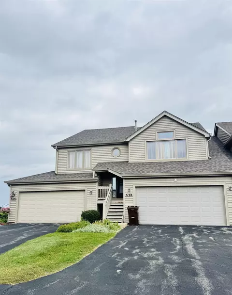 5128 Morning Glory Ln, Loves Park, IL 61111