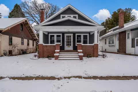 2114 Cumberland St, Rockford, IL 61103
