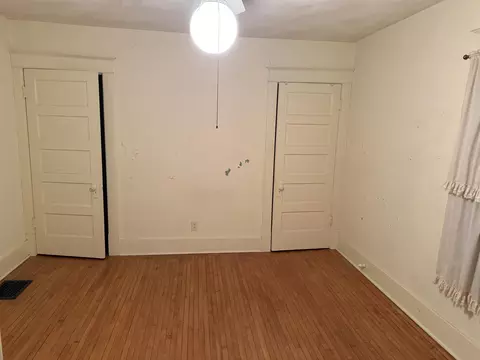 Bedroom - 1629 W Harrison St, Freeport, IL 61032 photo 1 of 6