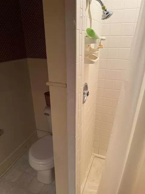 Bath - 1629 W Harrison St, Freeport, IL 61032 photo 2 of 4