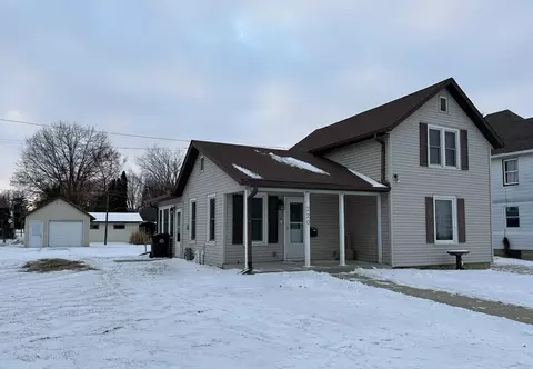 220 N Simmons Ave, Stockton, IL 61085