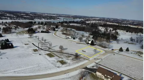 4 R Grandview Dr # -1, Lanark, IL 61046