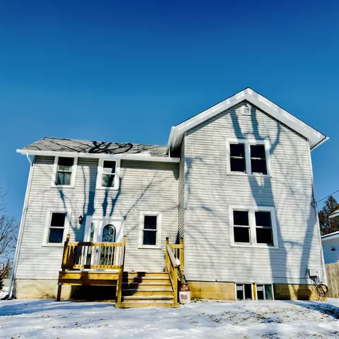 407 Allen St, Belvidere, IL 61008