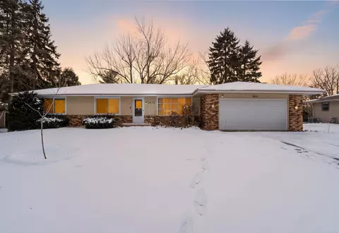 3472 Springwheat Dr, Rockford, IL 61114