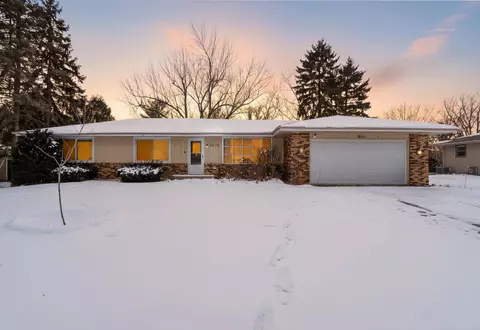 3472 Springwheat Dr, Rockford, IL 61114