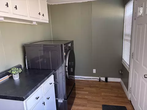 405 3rd St, Henry, IL 61537 photo 3