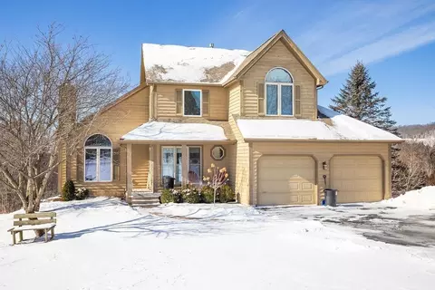 13 Shorewood Dr, Galena, IL 61036