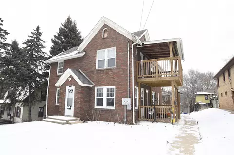 1305 Garrison Ave, Rockford, IL 61103