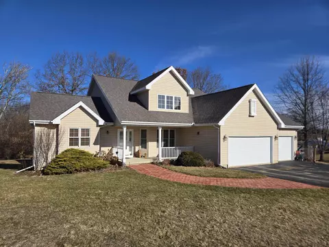 12 A42 Taft Ct, Apple River, IL 61001