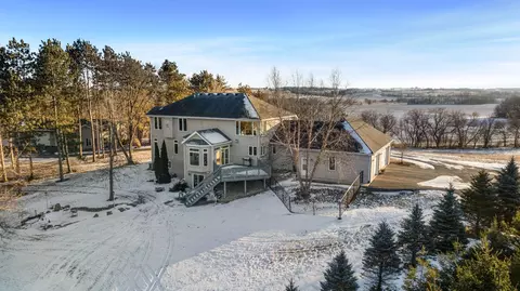 4092 W Pond Rd, Leaf River, IL 61047 photo 3