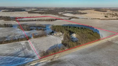 4092 W Pond Rd, Leaf River, IL 61047 photo 2