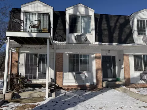 714 Kiwanis, Freeport, IL 61032