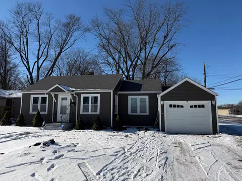 2724 Prial Ave, Rockford, IL 61101