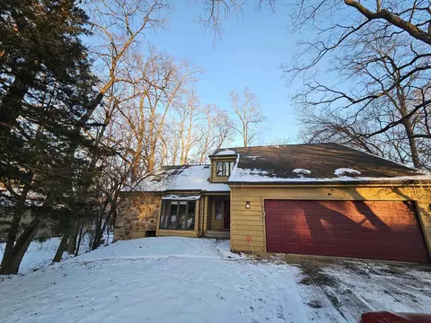 4106 Eaton Dr, Rockford, IL 61108