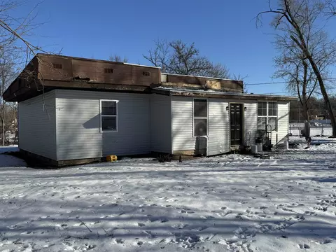 1317 Horace Ave, Rockford, IL 61103