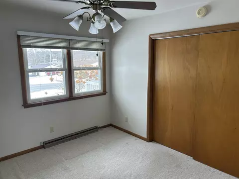 Bedroom - 2129 Sunset Dr, Freeport, IL 61032 photo 1 of 5